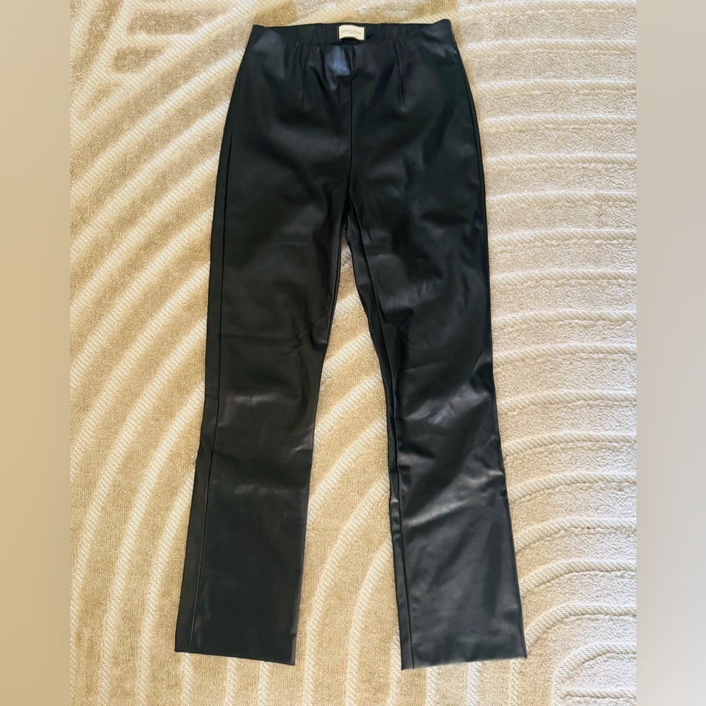 Seductive Cindy Faux Leather Cropped Flare Pants XS Black Vegan Leather Pull On - Picture 3 of 8